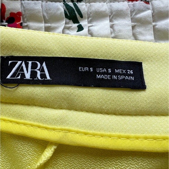 ZARA • yellow ruffle shorts • S - Picture 2 of 6
